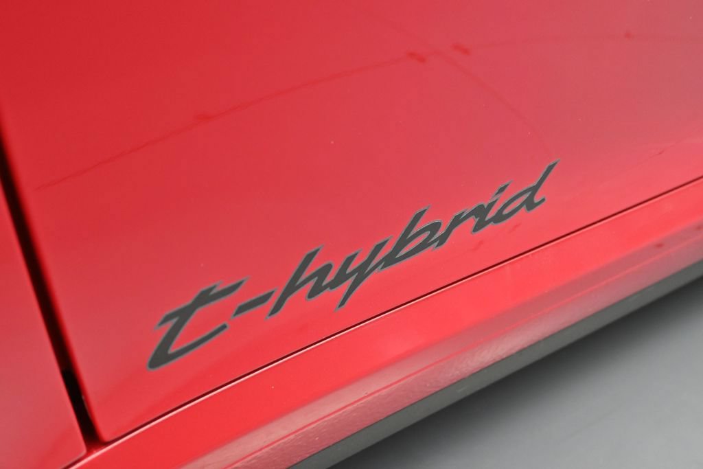 Certified 2025 Porsche 911 Carrera 4 GTS AWD/4WD image 39
