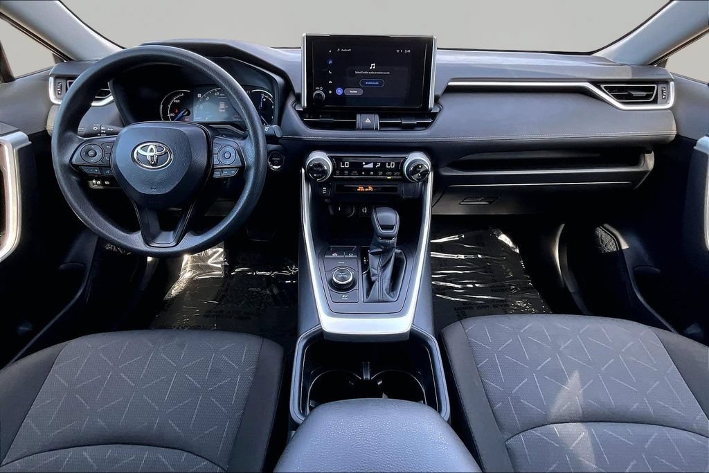 Used 2025 Toyota RAV4 XLE w/ Convenience Package AWD/4WD image 16