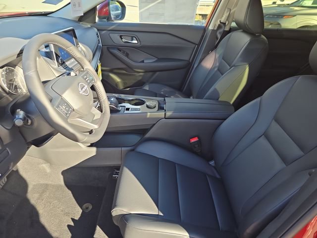 New 2026 Nissan Rogue SV w/ SV Premium Package image 4