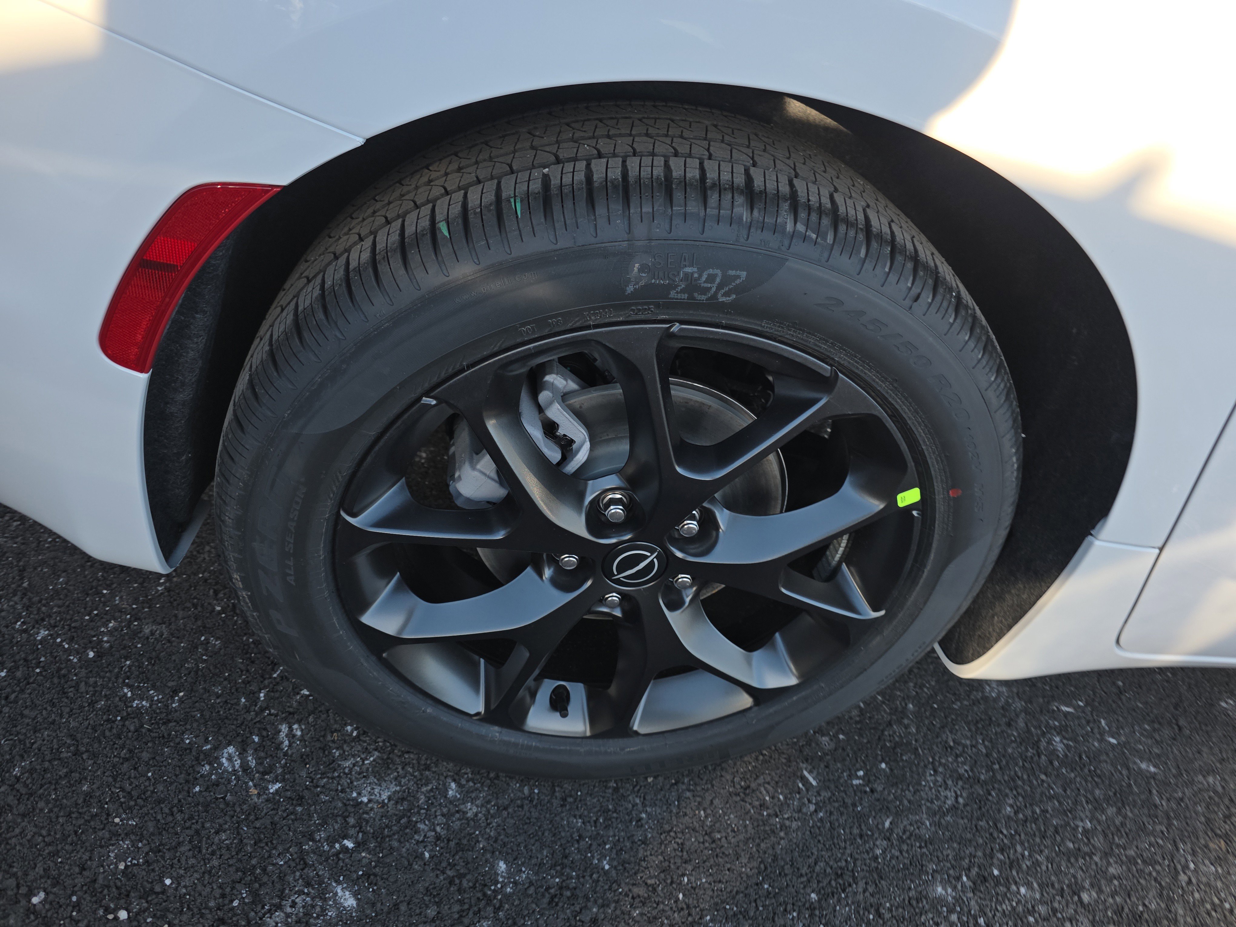 New 2026 Chrysler Pacifica Limited w/ S Appearance Package image 26