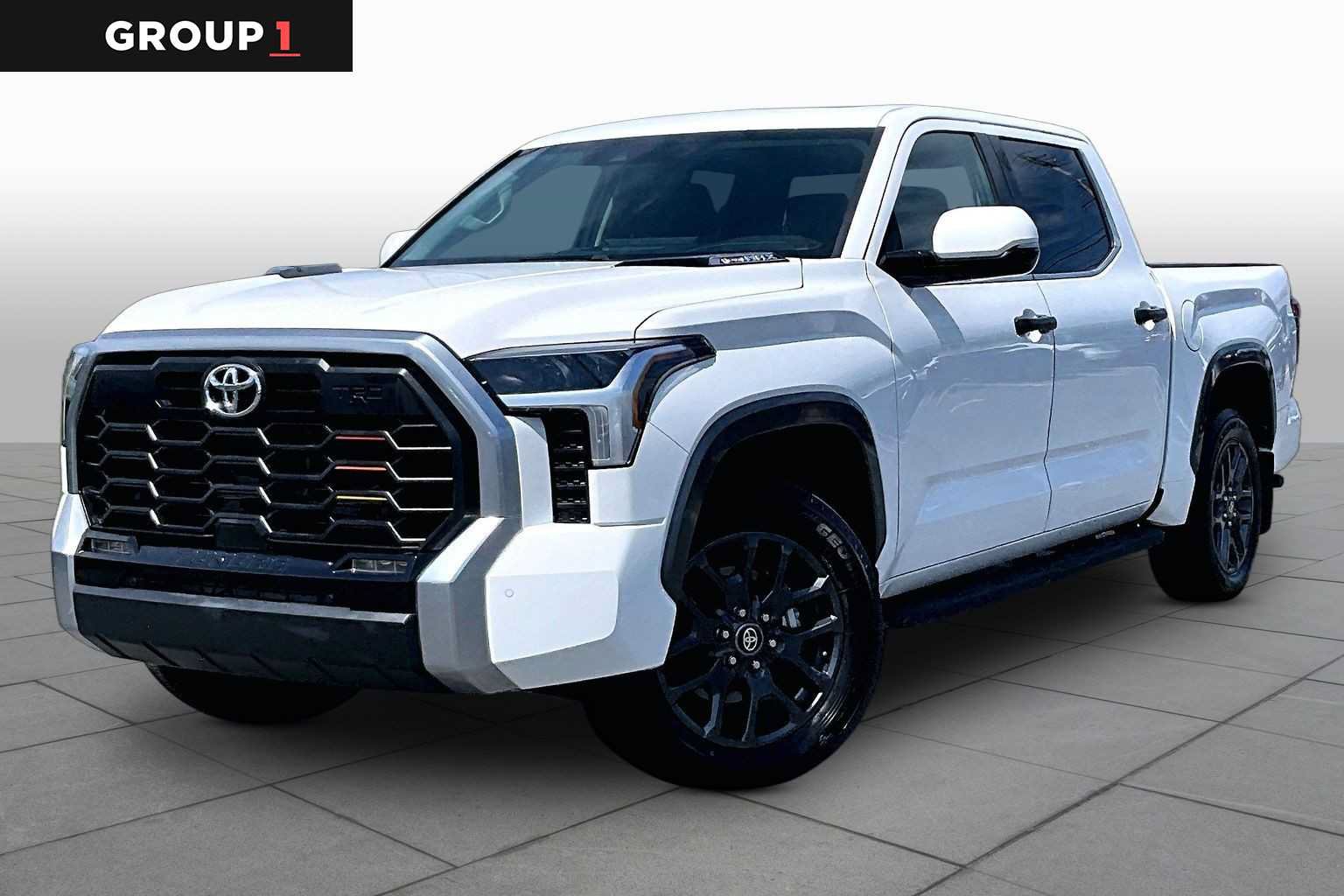 Used 2023 Toyota Tundra Limited w/ Power Package AWD/4WD image 1