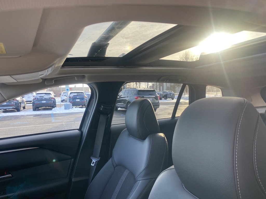 Certified 2025 MAZDA CX-50 AWD 2.5 S w/ Premium Package image 16