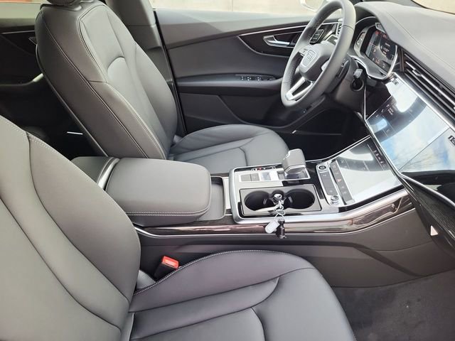 New 2026 Audi Q8 Premium image 17