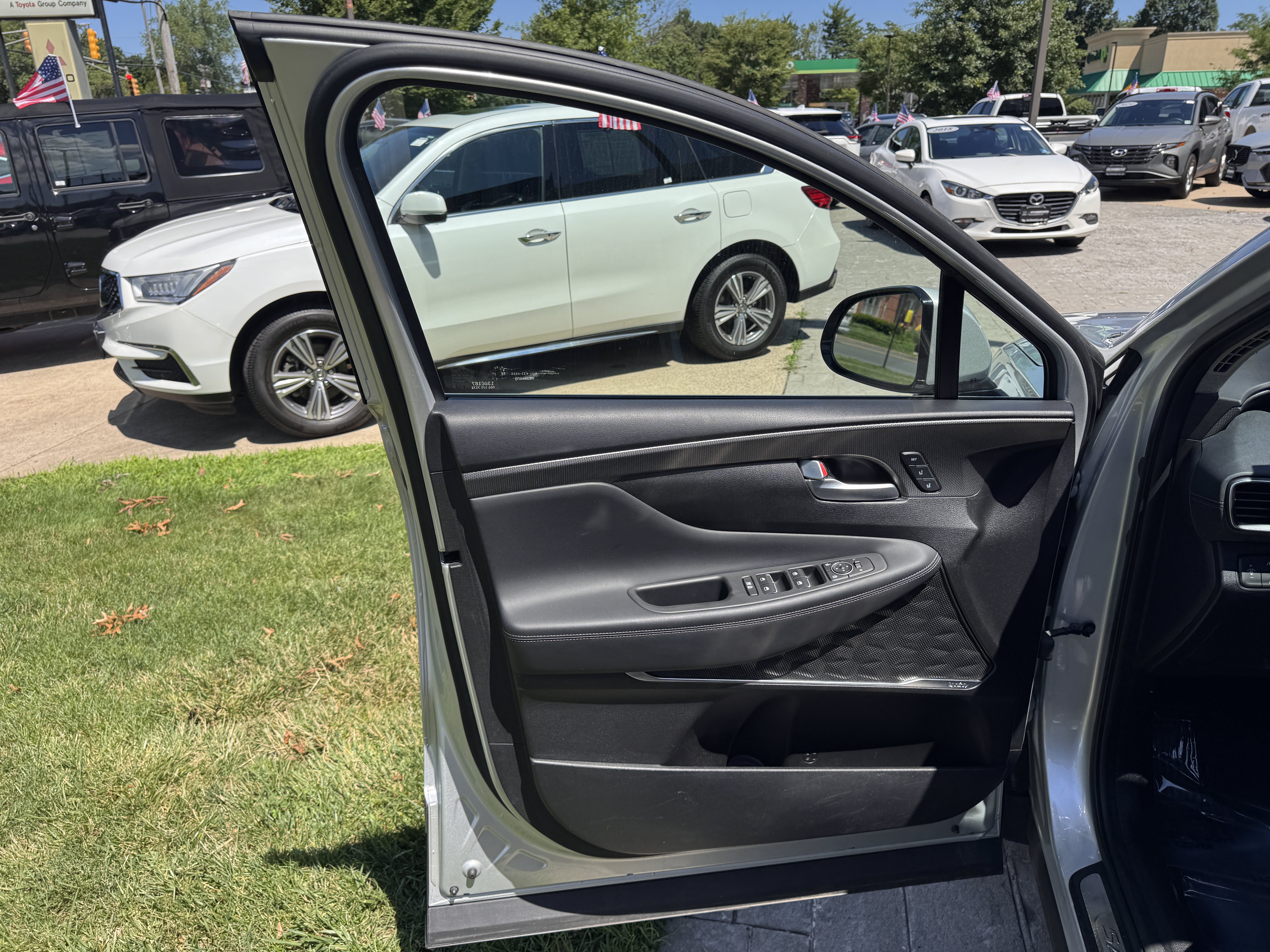 Used 2019 Hyundai Santa Fe AWD image 22