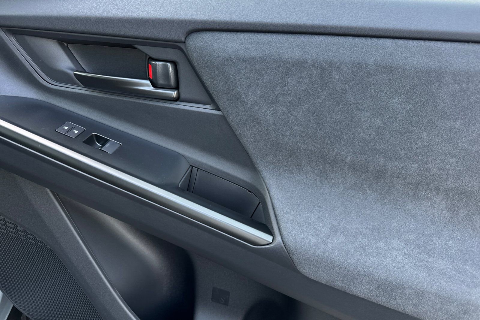 New 2026 Toyota C-HR image 19