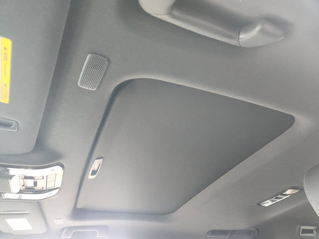 Used 2024 Lexus GX 550 w/ Accessory Package (Z1) AWD/4WD image 22