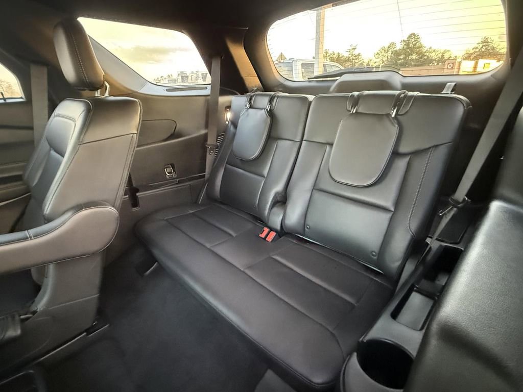 Used 2020 Ford Explorer XLT w/ Equipment Group 202A image 16