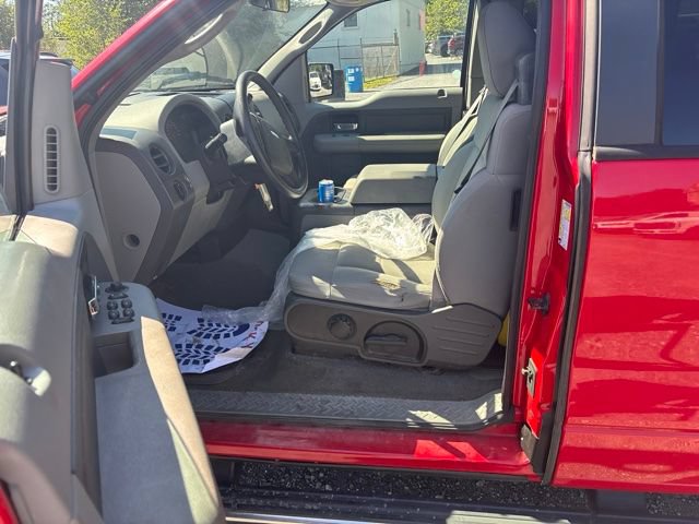 Used 2007 Ford F150 XLT AWD/4WD image 6