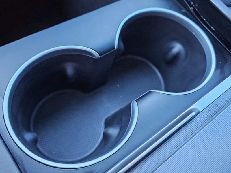 Used 2025 Tesla Model 3 Long Range image 27