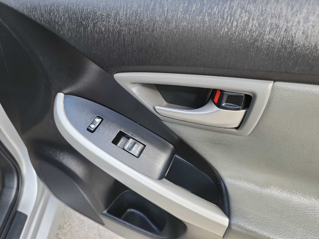 Used 2012 Toyota Prius Two FWD image 27