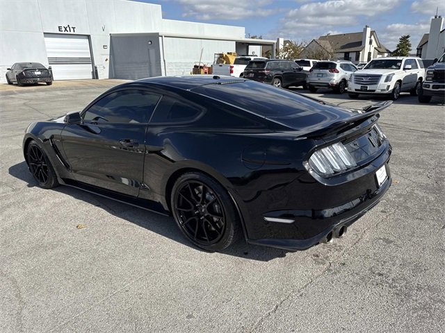 Used 2019 Ford Mustang Shelby GT350 w/ Technology Package video 2