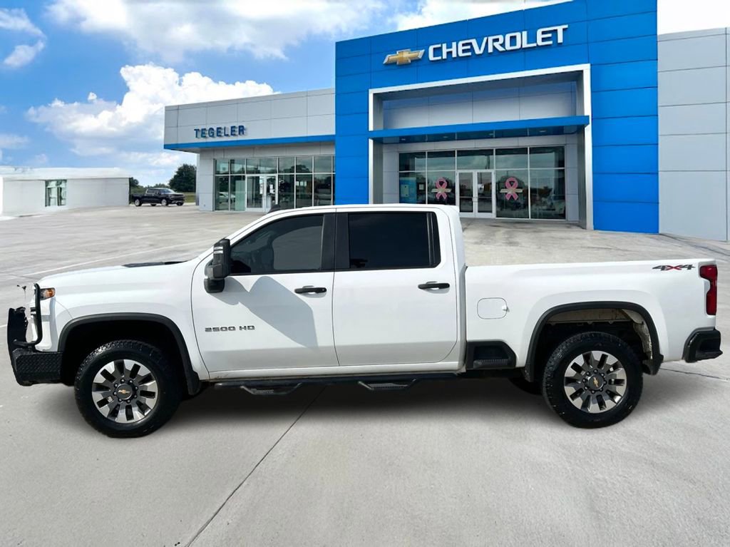 Used 2021 Chevrolet Silverado 2500 Custom w/ Custom Value Package image 8