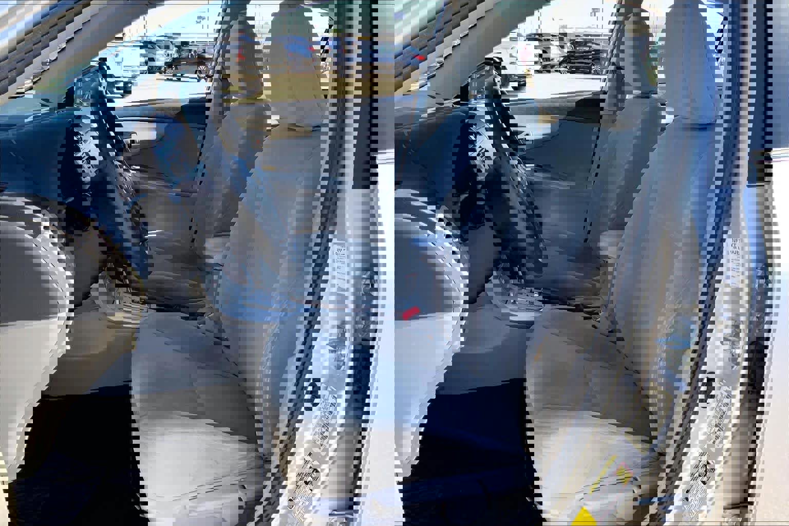 Used 2013 Toyota Corolla LE image 8