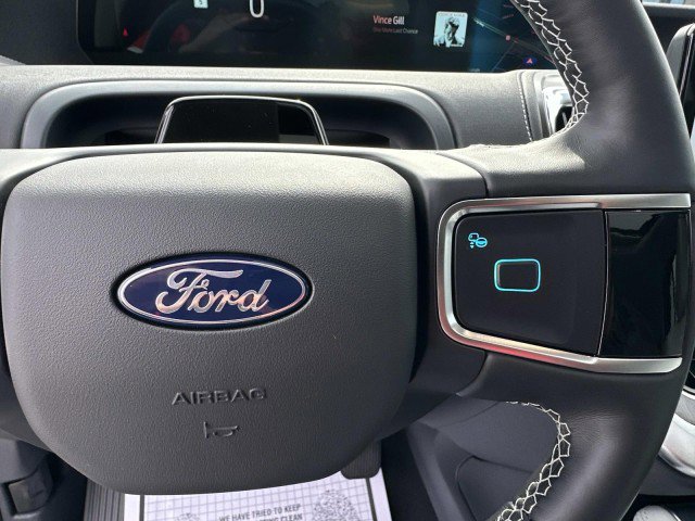 New 2026 Ford Expedition Max Platinum w/ Platinum Ultimate Package AWD/4WD image 26