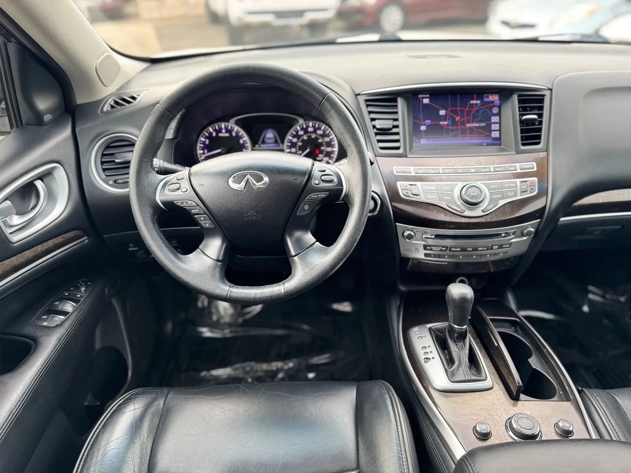 Used 2013 INFINITI JX35 FWD w/ Premium Pkg image 36