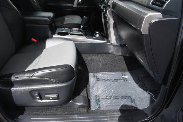 Certified 2024 Toyota 4Runner SR5 Premium w/ Moonroof Package AWD/4WD image 26