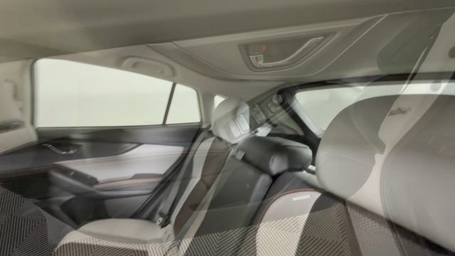 Used 2023 Subaru Crosstrek 2.5i Limited AWD/4WD image 19