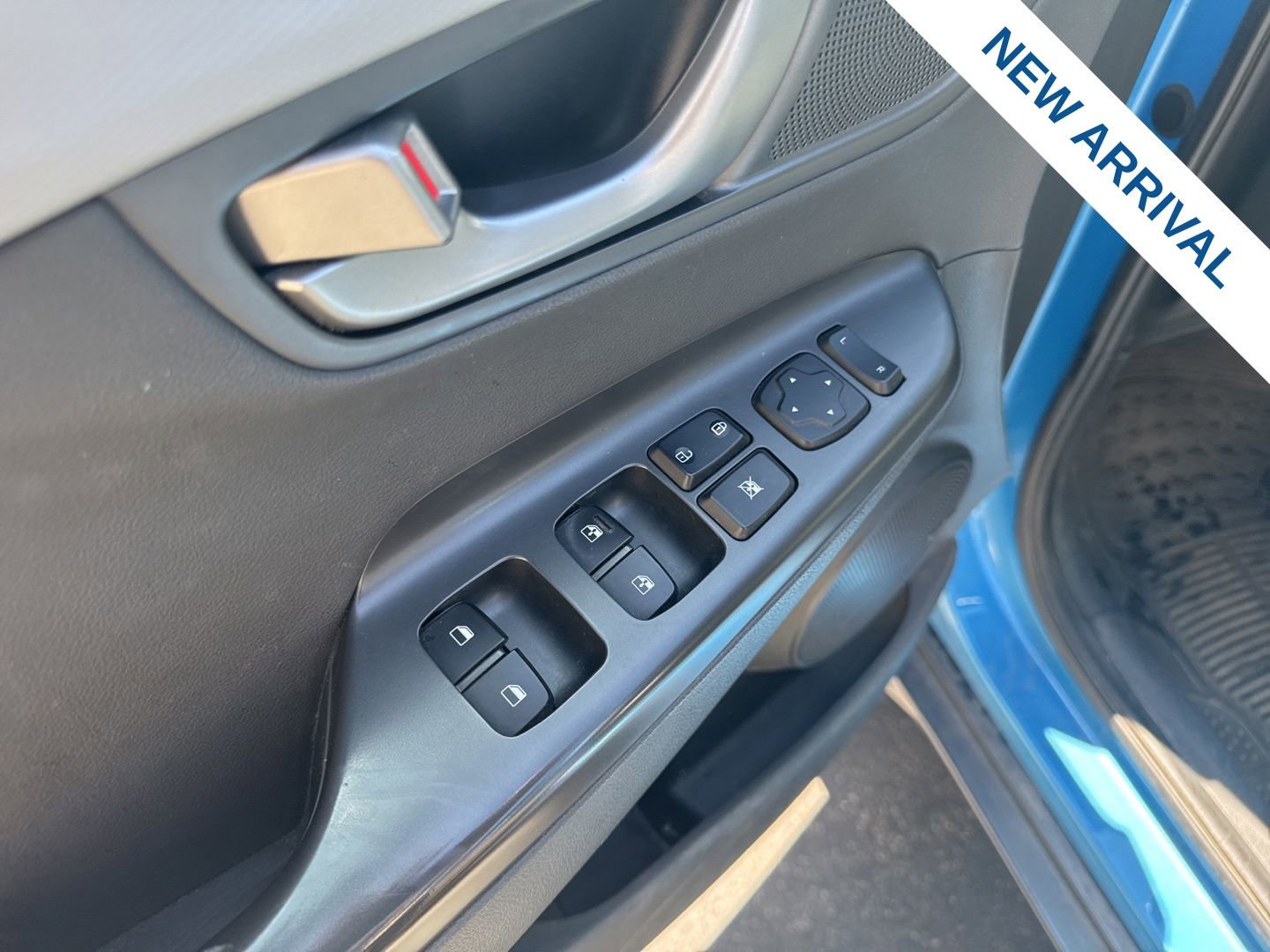 Used 2019 Hyundai Kona Ultimate FWD image 18