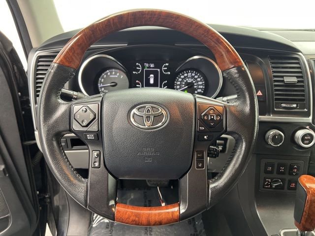 Used 2019 Toyota Sequoia Platinum image 14