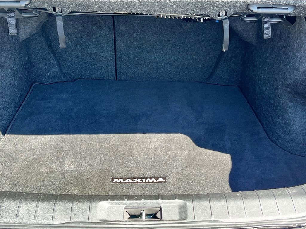 Used 2022 Nissan Maxima SR w/ Sport Mat Group image 25