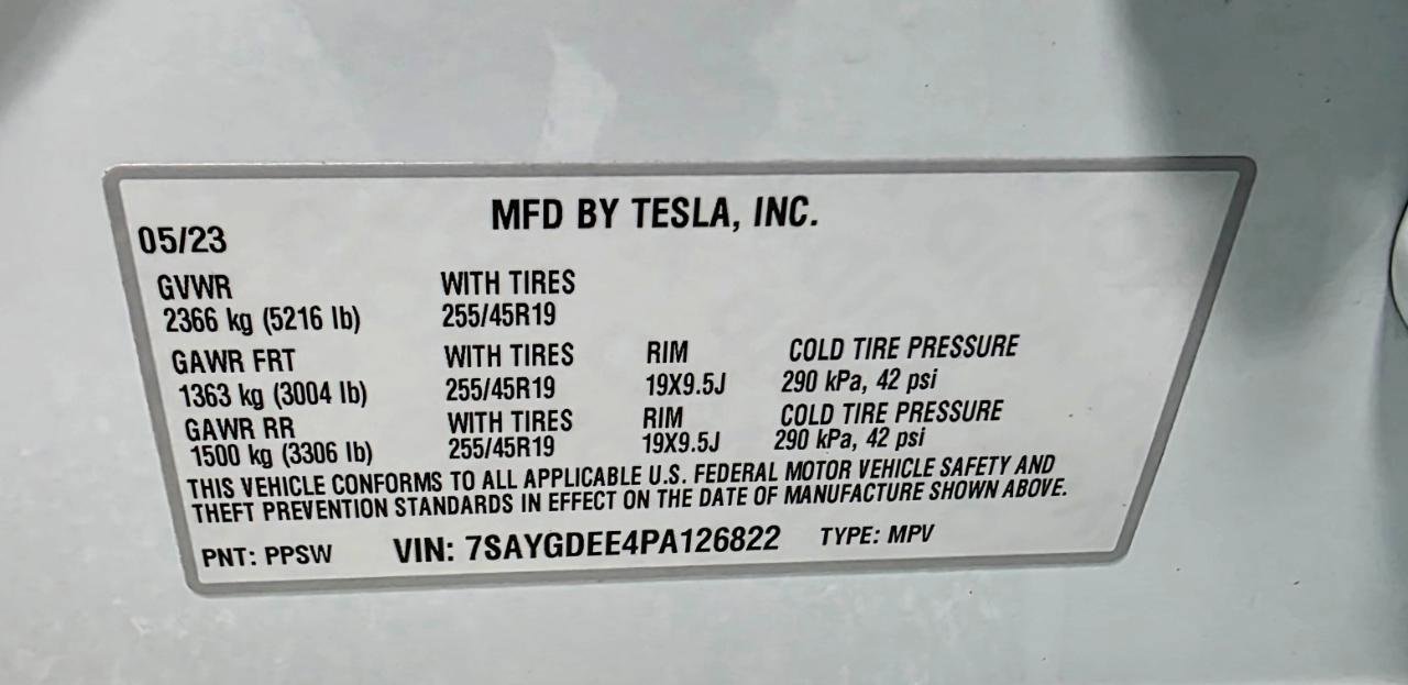 Used 2023 Tesla Model Y Long Range image 39