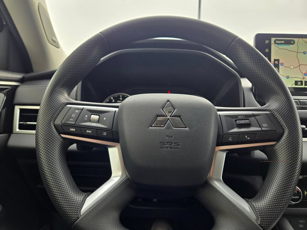 New 2026 Mitsubishi Outlander ES AWD/4WD image 28
