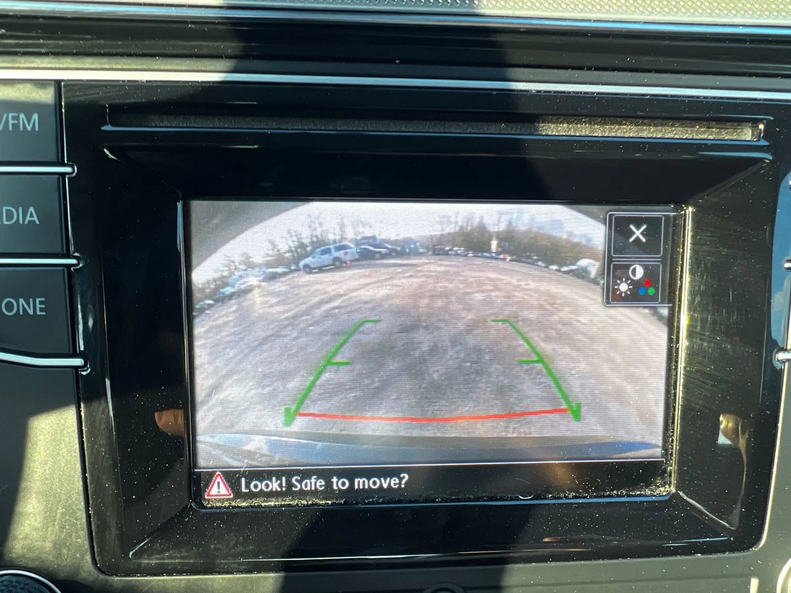 Used 2016 Volkswagen Passat 1.8T S image 15