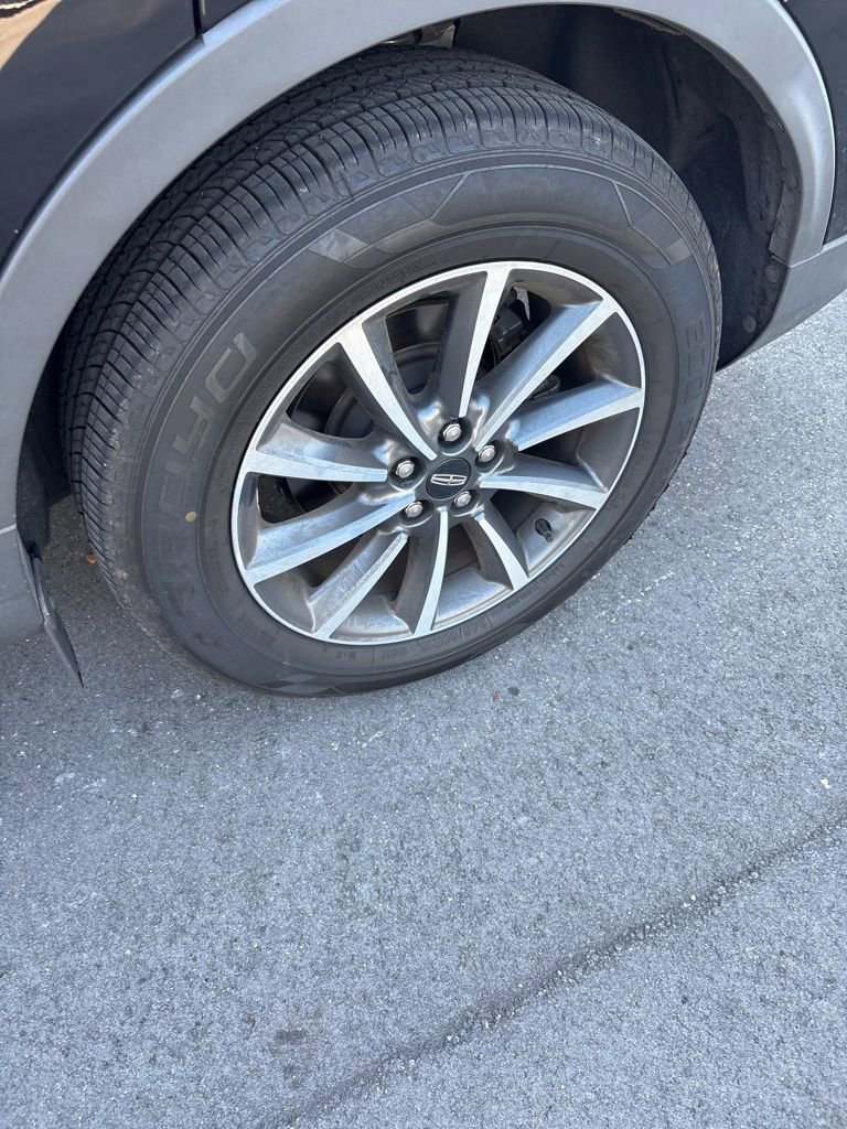 Used 2023 Lincoln Nautilus Standard w/ Premium Package image 10