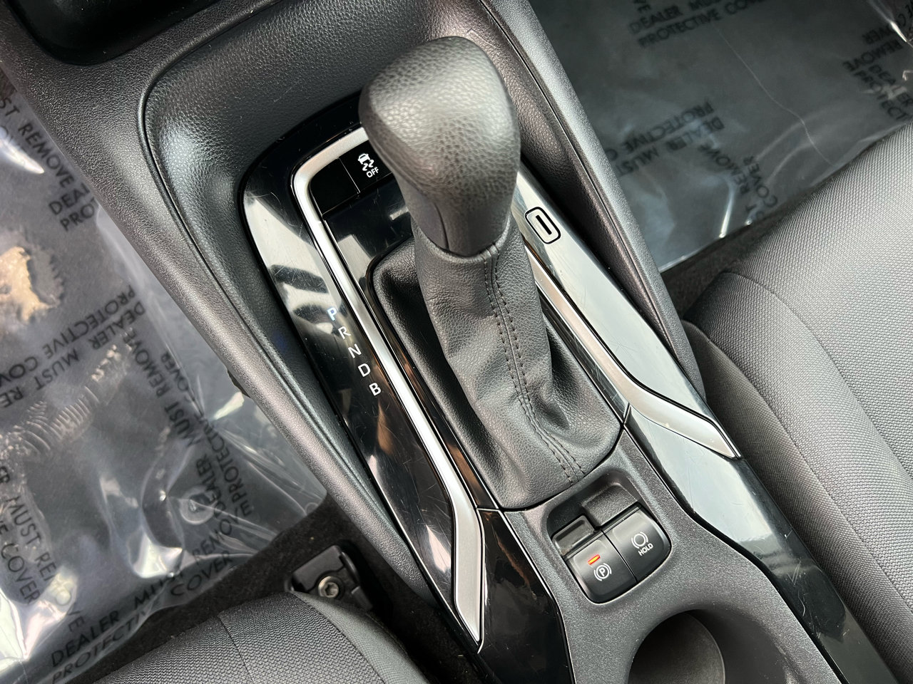 Used 2022 Toyota Corolla LE image 37