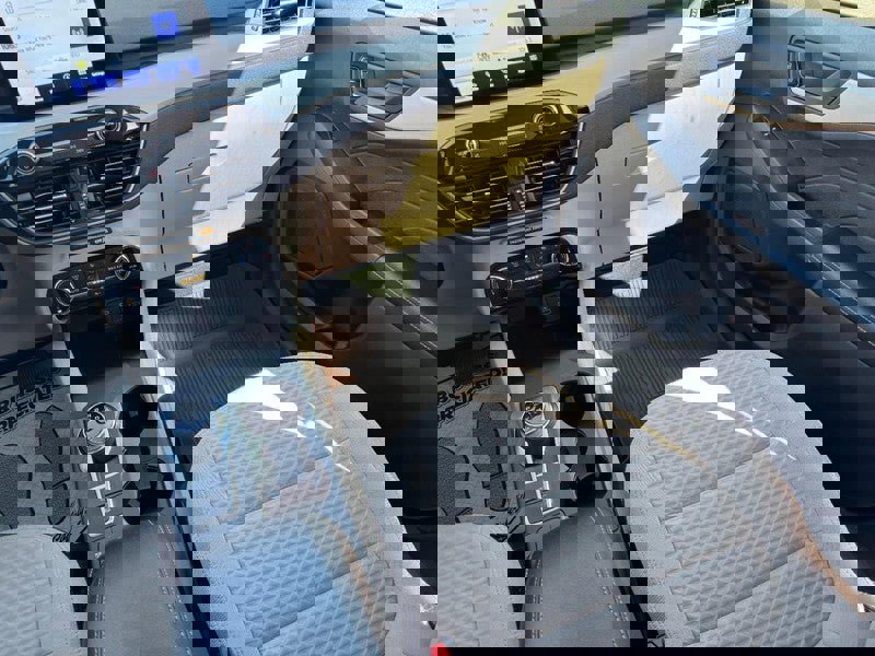 Used 2022 Ford Escape SE w/ Convenience Package image 15