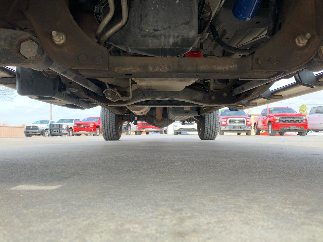 Used 2013 Chevrolet Silverado 3500 LTZ RWD image 10