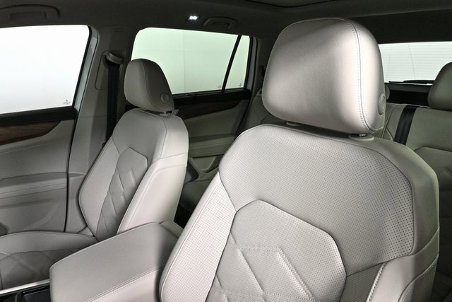 New 2026 Volkswagen Atlas SE image 5