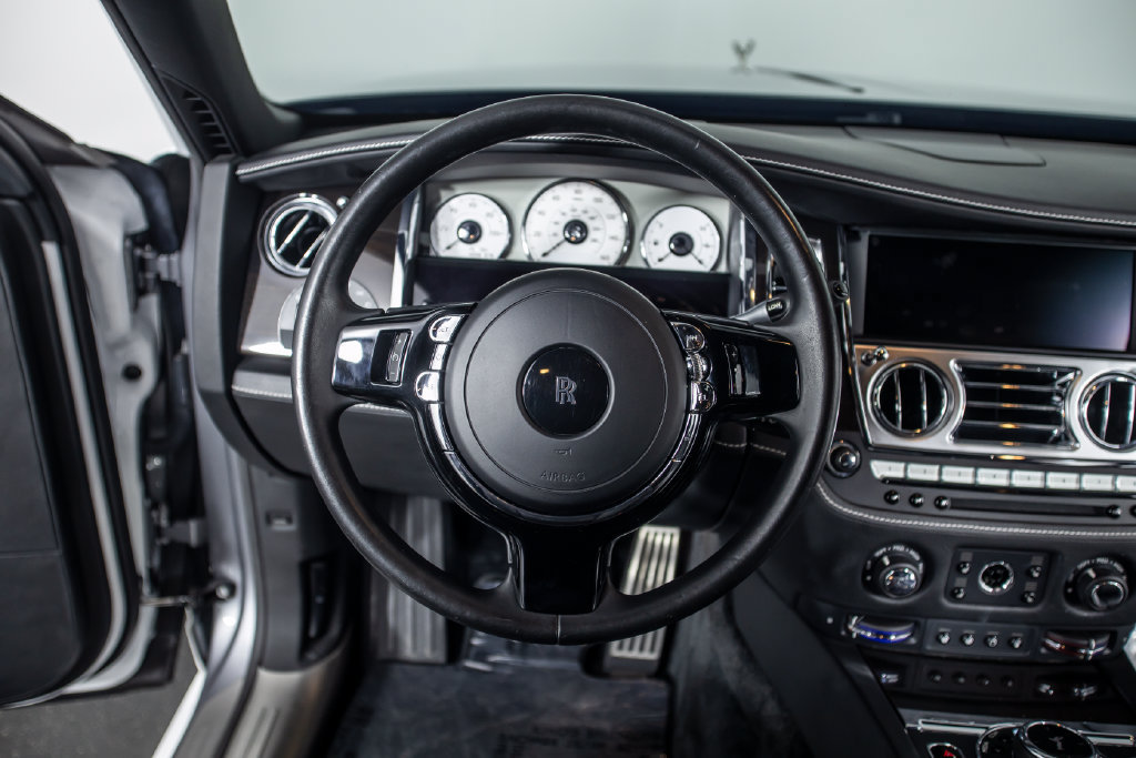 Used 2019 Rolls-Royce Ghost RWD image 37