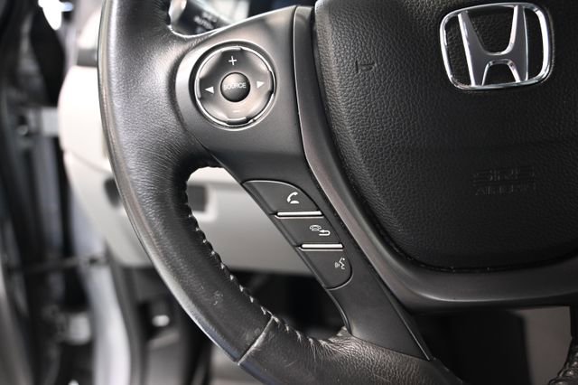 Used 2017 Honda Ridgeline RTL image 23