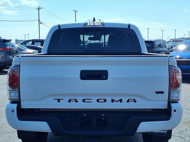 Used 2021 Toyota Tacoma TRD Sport image 25