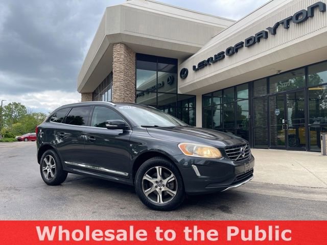 Used 2015 Volvo XC60 T6 w/ Proximity Package AWD/4WD image 1