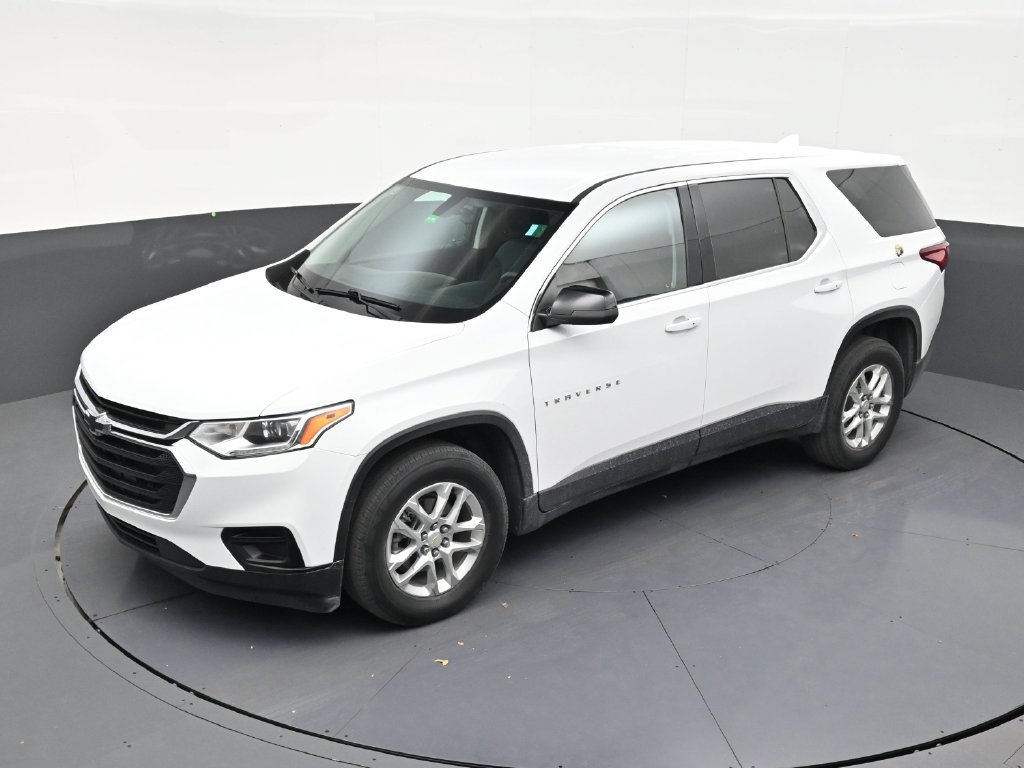 Used 2021 Chevrolet Traverse LS FWD image 9