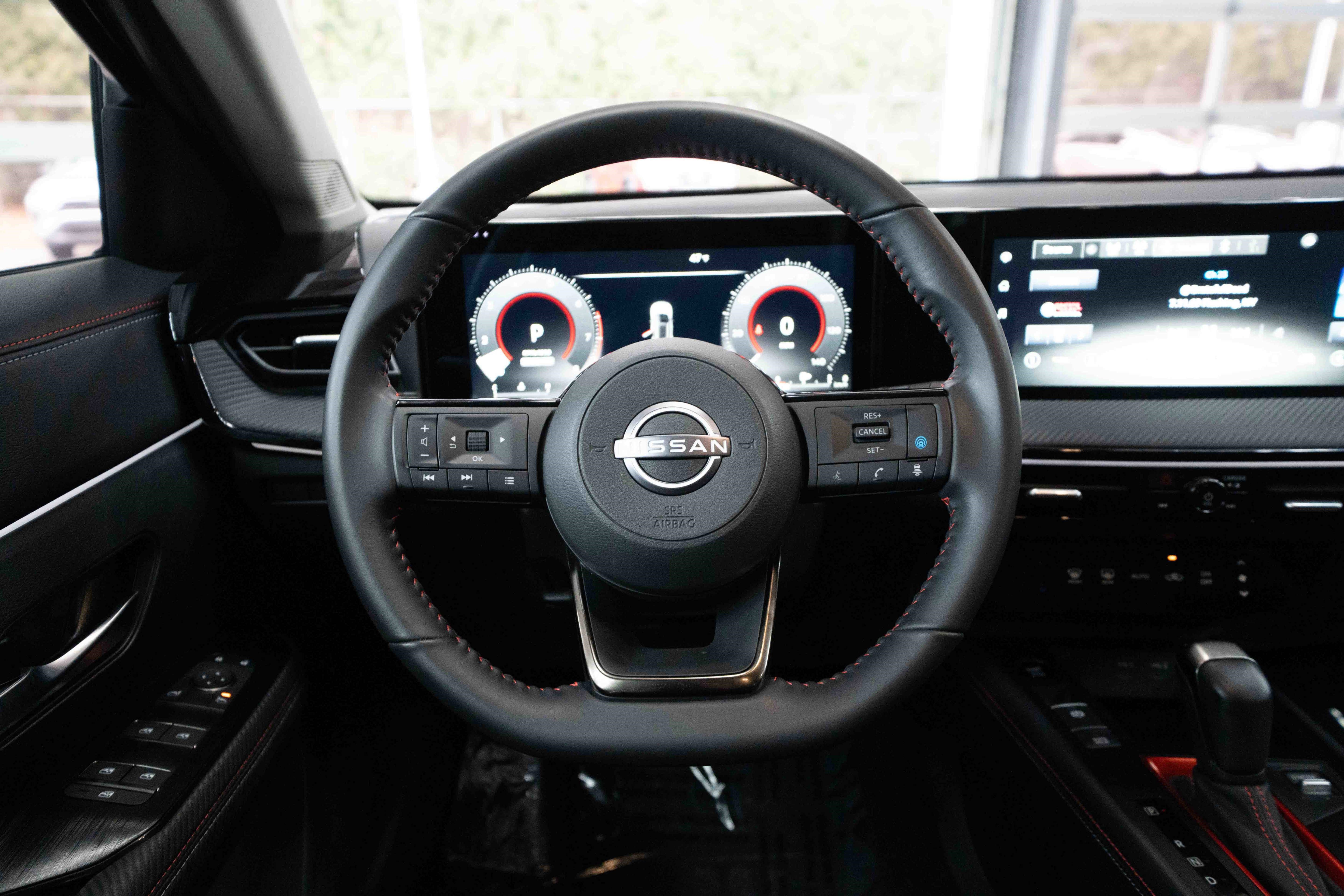 Used 2025 Nissan Kicks SR image 21