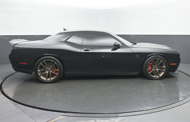 Used 2020 Dodge Challenger SRT Hellcat w/ Plus Package RWD image 6