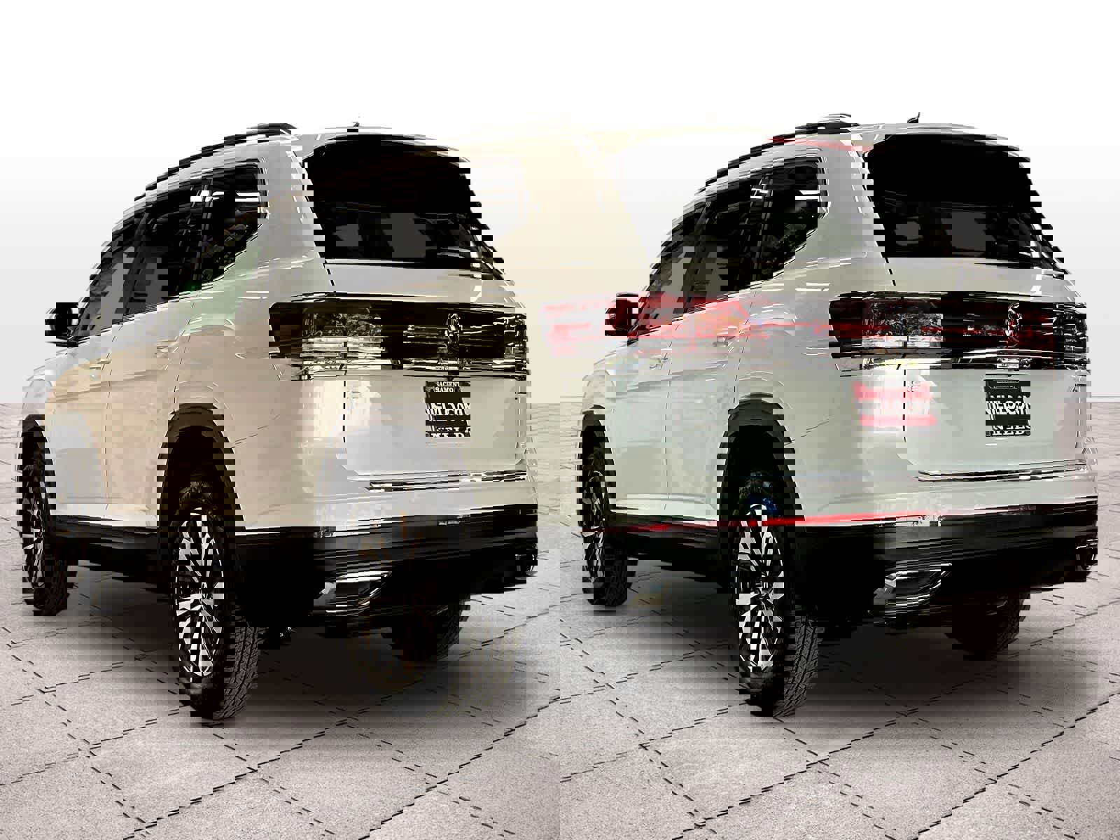 New 2026 Volkswagen Atlas SE image 3