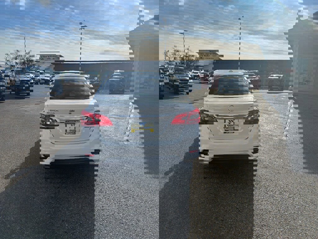 Used 2019 Nissan Sentra SV image 6