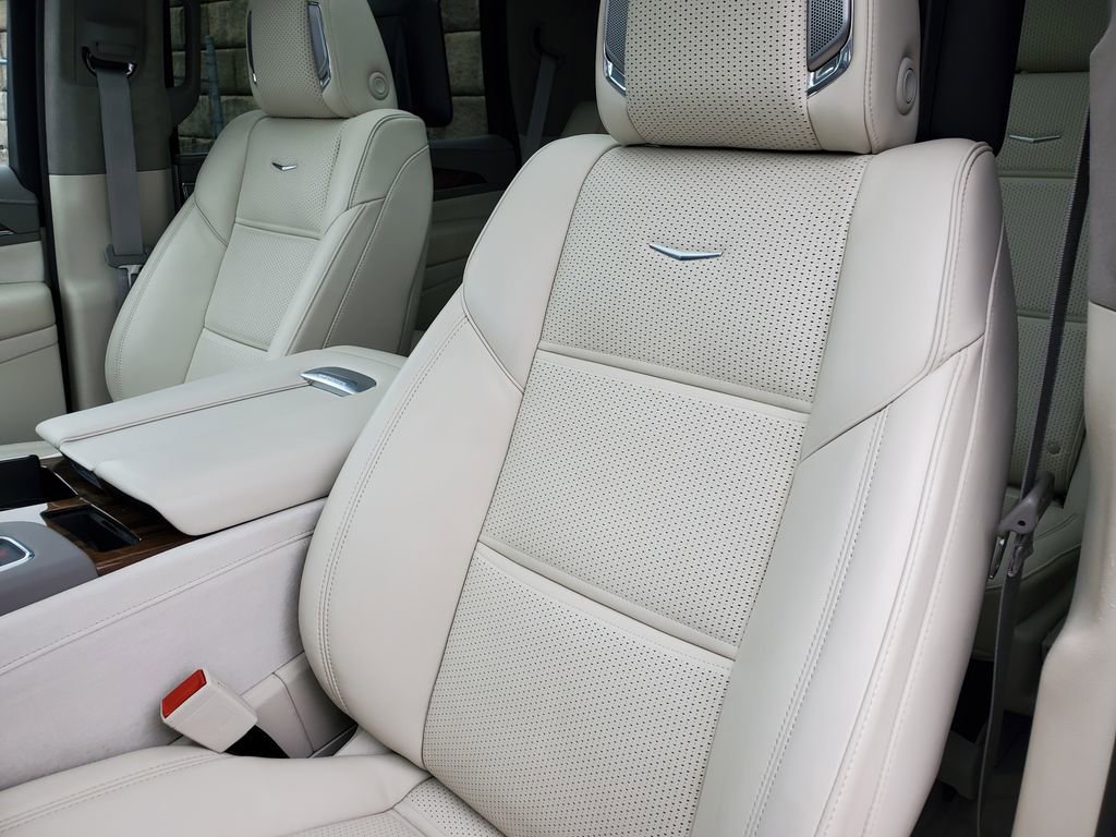 Certified 2024 Cadillac Escalade Sport Platinum image 41