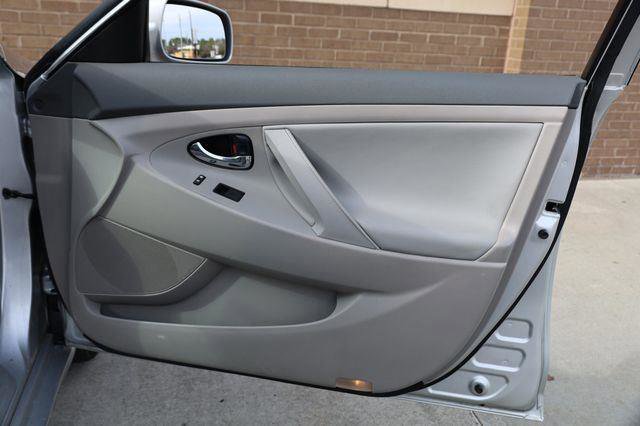 Used 2009 Toyota Camry Hybrid image 20