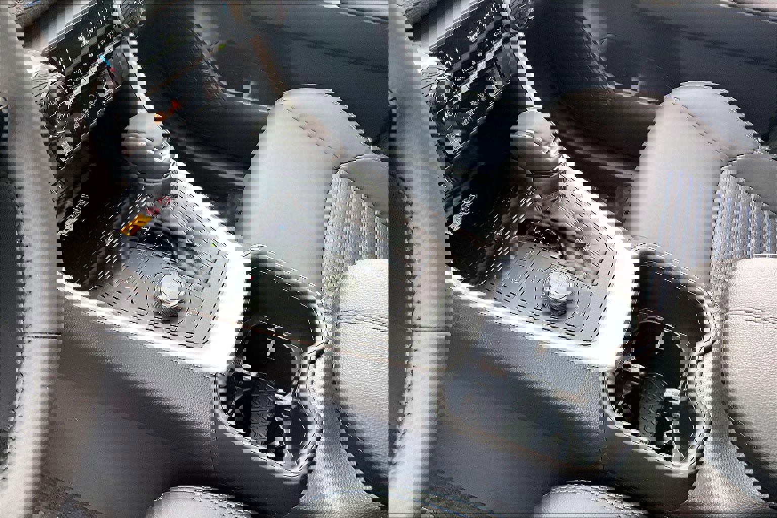 Used 2025 Toyota RAV4 XSE image 22