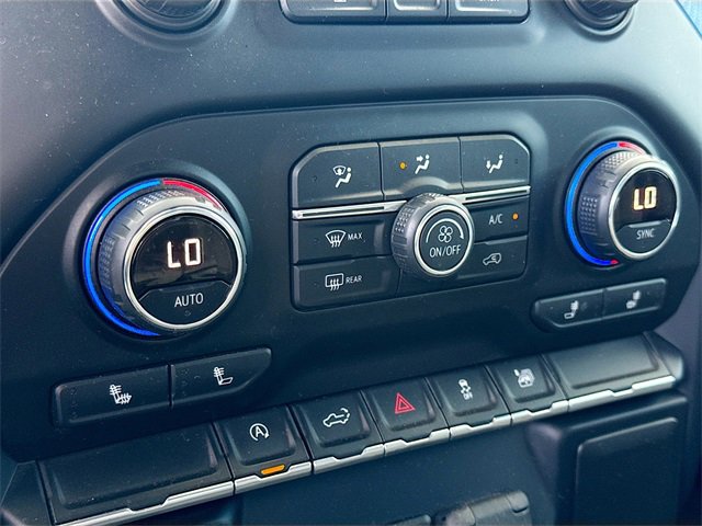 Used 2019 Chevrolet Silverado 1500 LT w/ All-Star Edition image 17