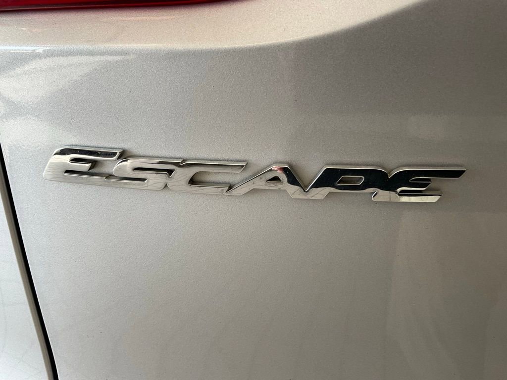 Used 2013 Ford Escape SE image 21