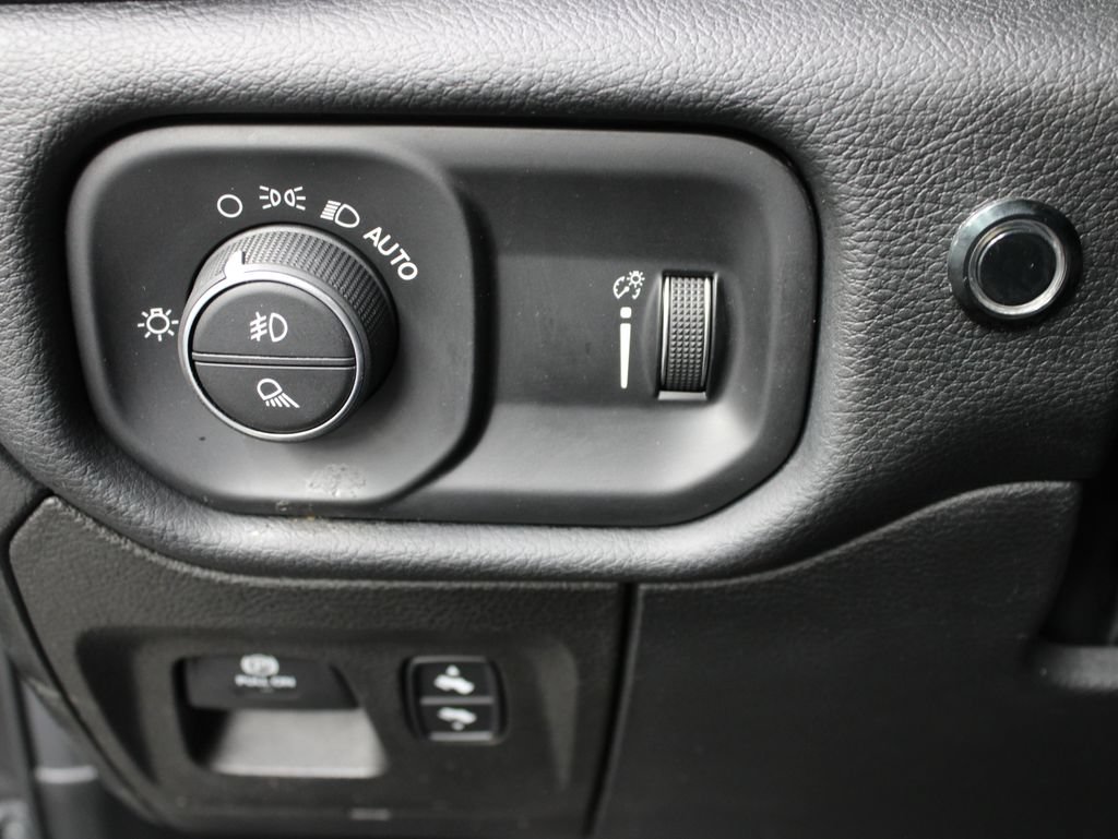 Used 2022 RAM 1500 Big Horn AWD/4WD image 51