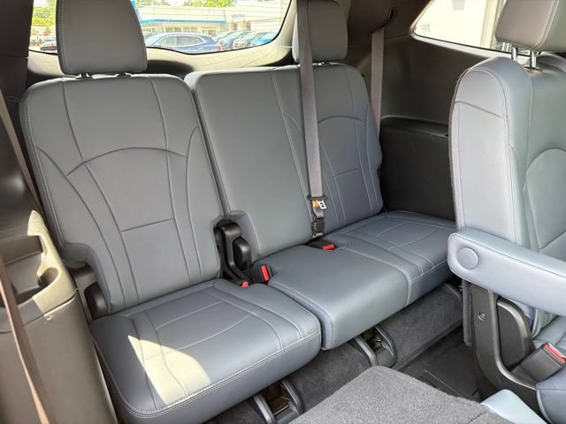 Used 2024 Buick Enclave Essence w/ Experience Buick Package AWD/4WD image 22