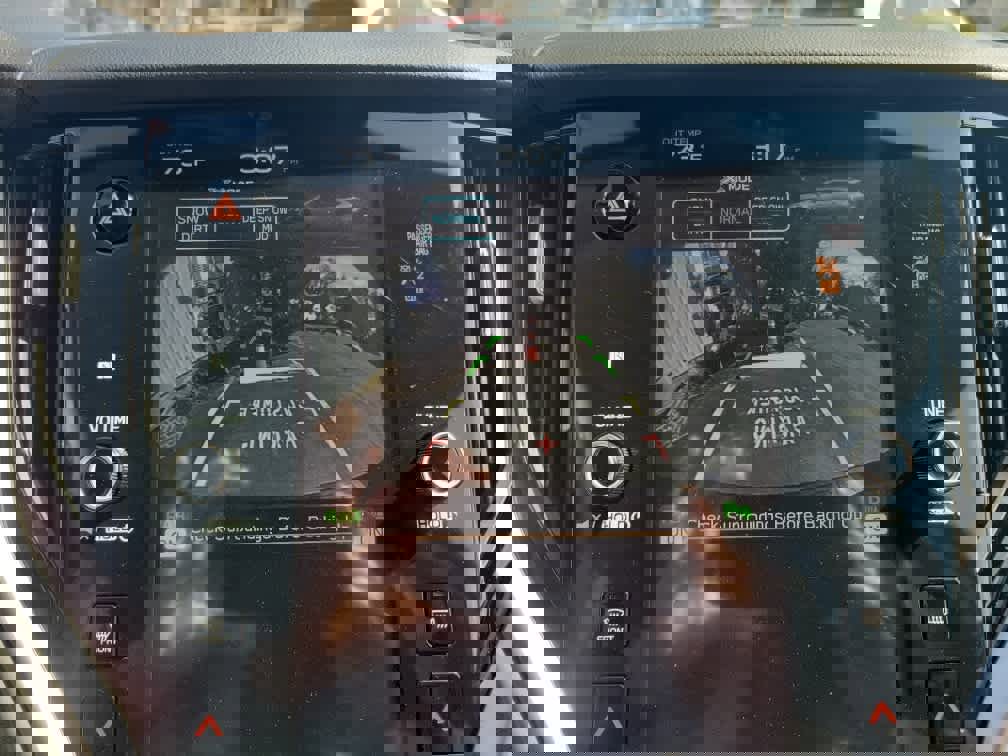 Certified 2025 Subaru Outback Onyx Edition image 13