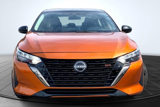 Used 2024 Nissan Sentra SR image 3